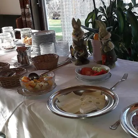 Gaestehaus Brigitte Bed & Breakfast