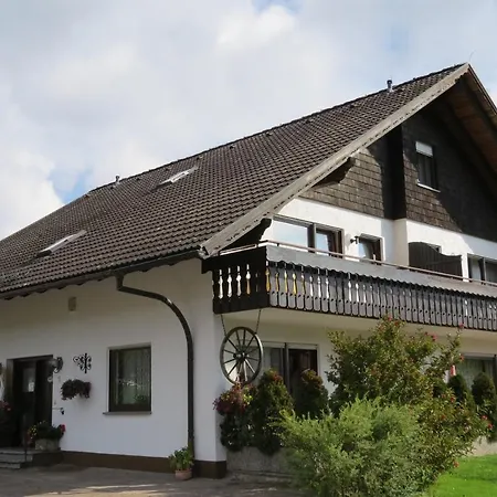 Bed & Breakfast Gaestehaus Brigitte *